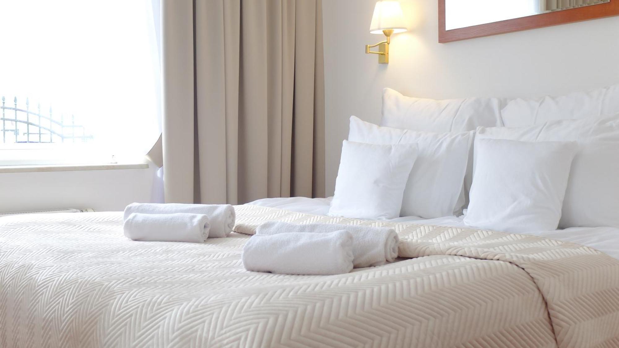 Hotel Maxim Kwidzyn Ngoại thất bức ảnh